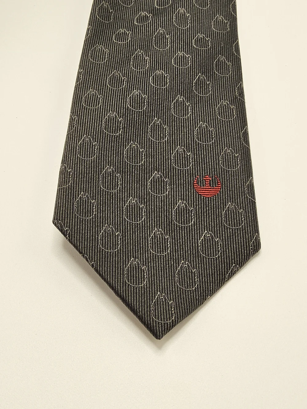 Star Wars 100% Silk Necktie – Millennium Falcon & Rebel Alliance (Dark Grey)